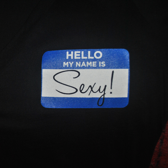 Doctor Who Sexy/TARDIS Tee - Picture 3 of 4